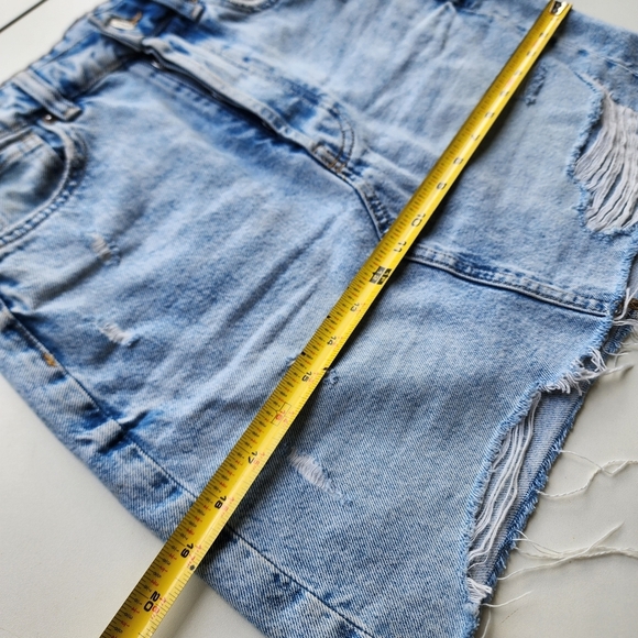 H&M &Denim Skirt Women's Button Fly Cut Off Frayed High Rise Blue Raw Cotton 4 - Picture 3 of 9
